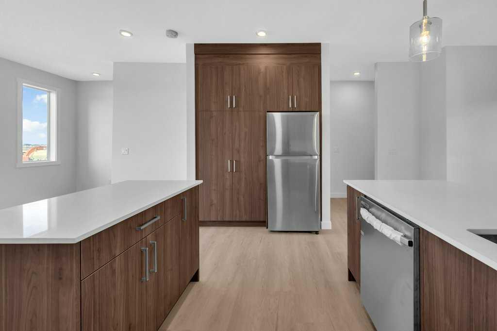 33 Merganser Drive W, #103