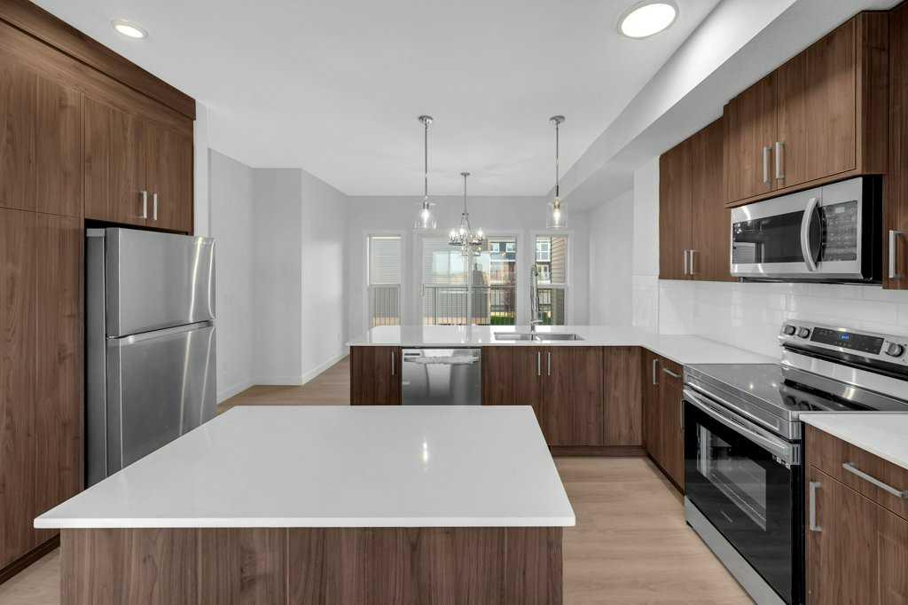 33 Merganser Drive W, #103