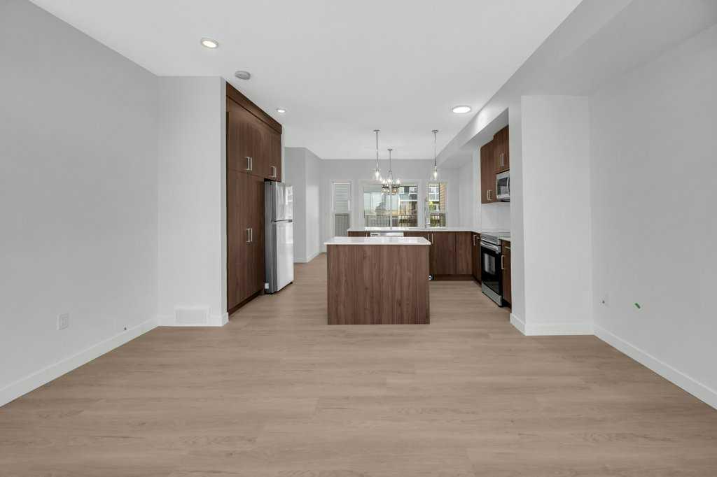33 Merganser Drive W, #103