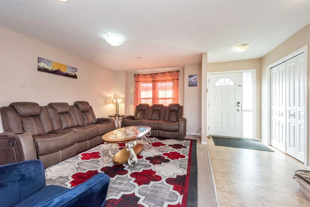 987 Taradale Drive