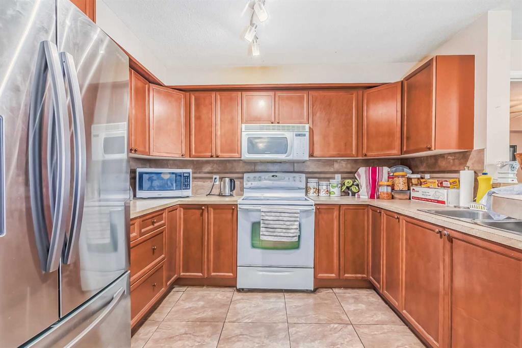 5200 44 Avenue NE, #2107