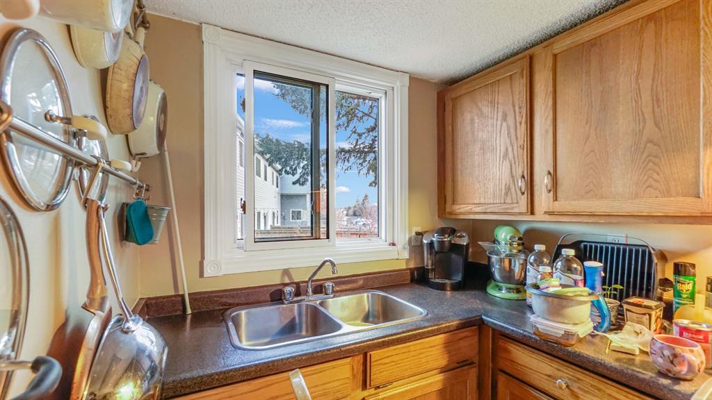 380 Falconridge Crescent NE, #901