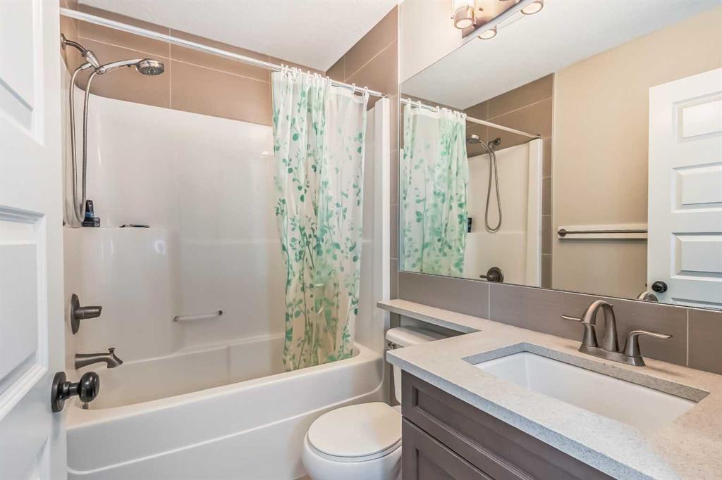 139 Evansborough Crescent NW