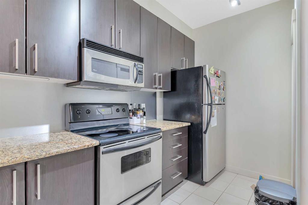 830 Centre Avenue NE, #203