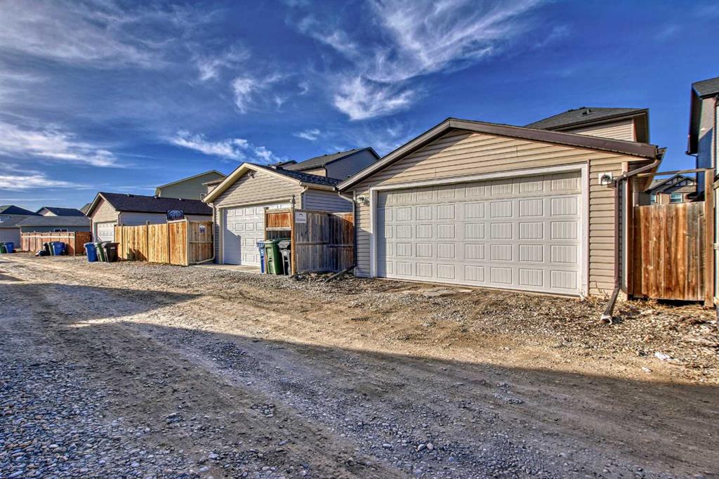 99 skyview springs Gardens NE