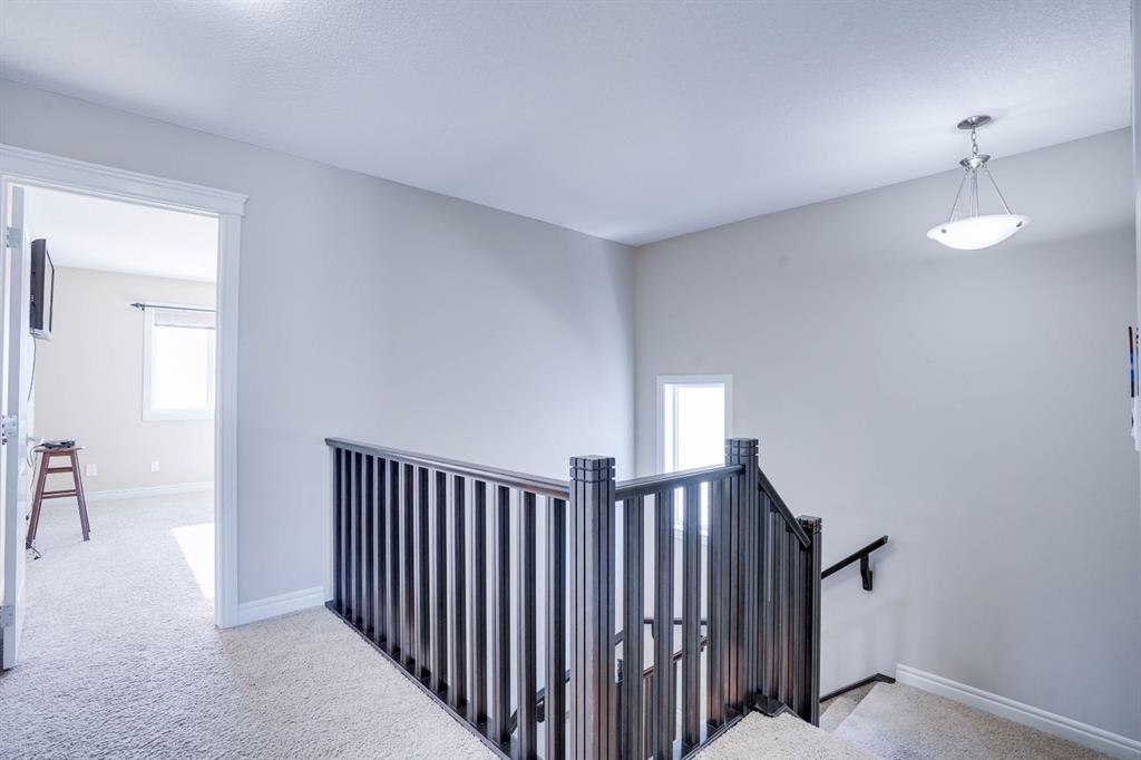 131 Cimarron Vista Crescent