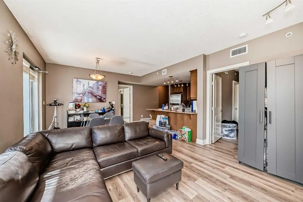 910 5 Avenue SW, #1407