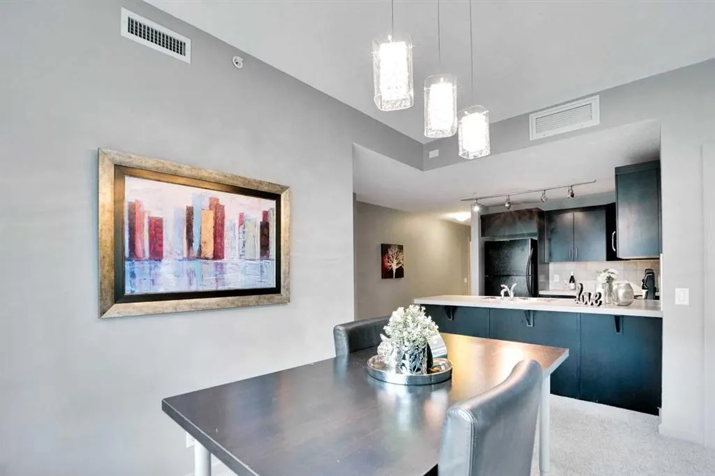 1410 1 Street SE, #210