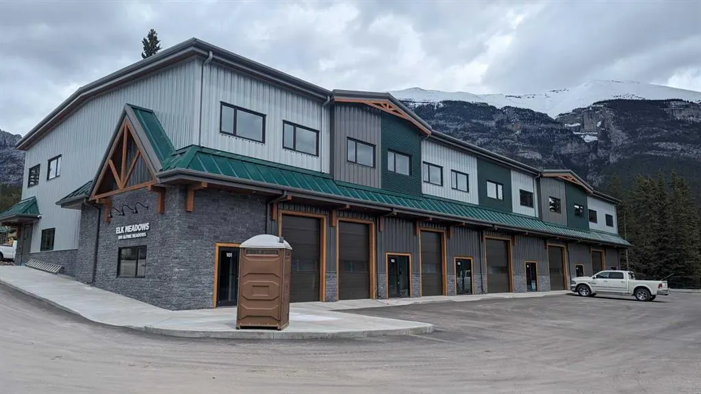 100 Alpine Meadows, #1204