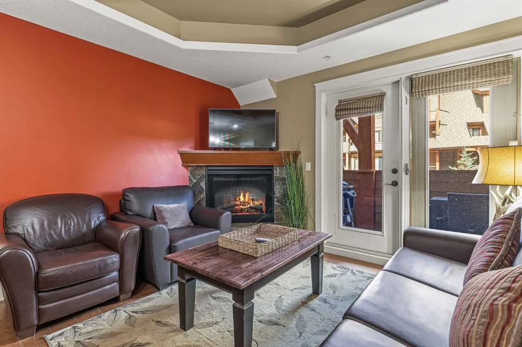 191 Kananaskis Way, #305