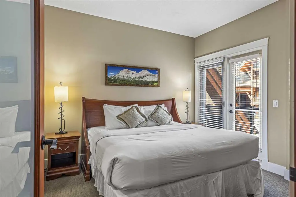 191 Kananaskis Way, #305