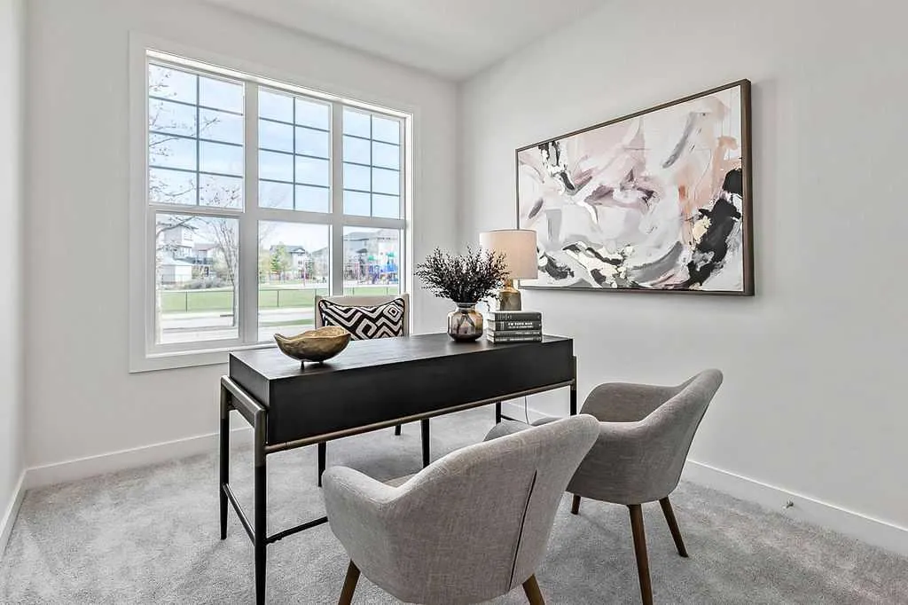 15 Drake Landing Square