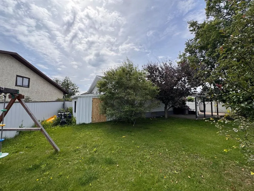 24 Goard Close