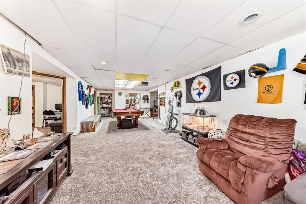 24 Goard Close