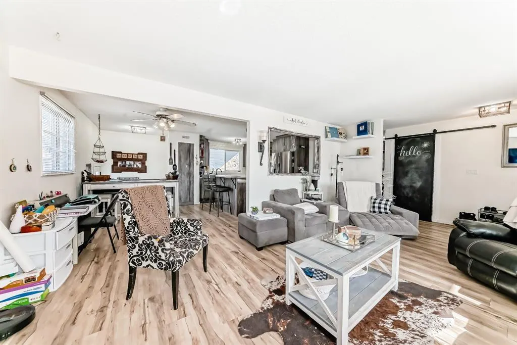 24 Goard Close