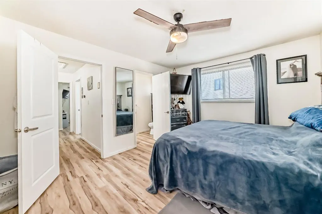 24 Goard Close