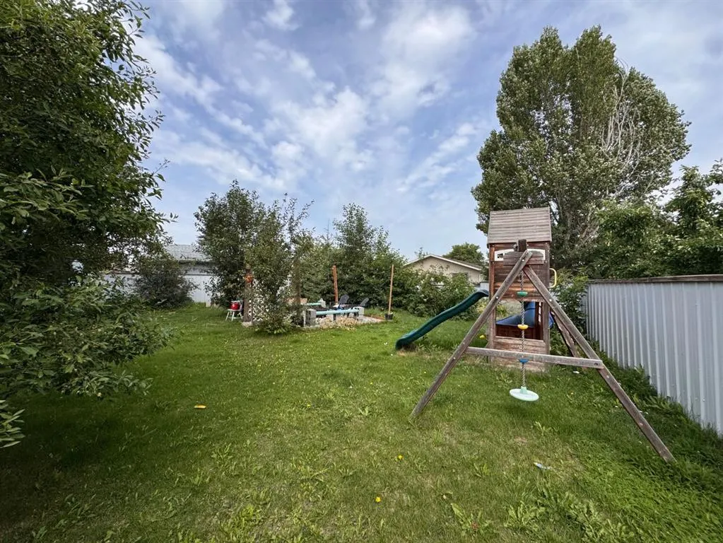24 Goard Close