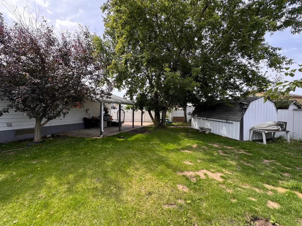 24 Goard Close