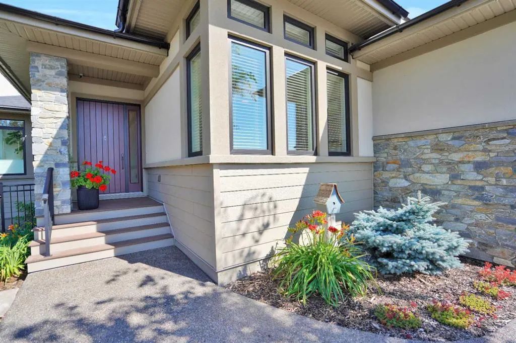8 Sweetgrass Place