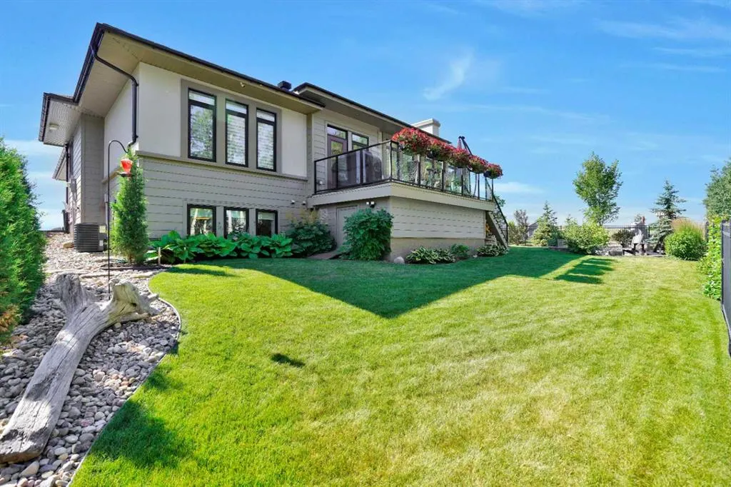8 Sweetgrass Place