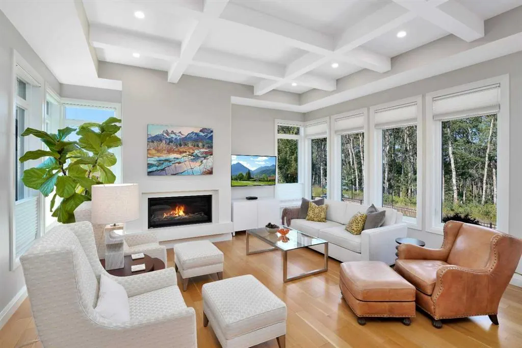 8 Sweetgrass Place