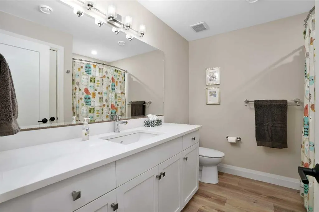 8 Sweetgrass Place