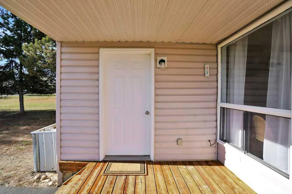 8 Sunnyside Drive
