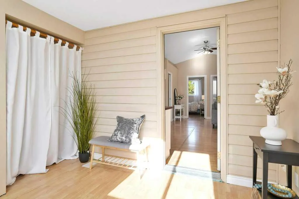 8 Sunnyside Drive