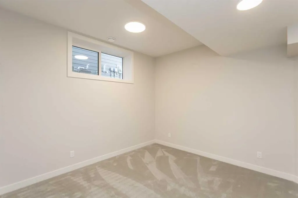 5300 60 Street, #102