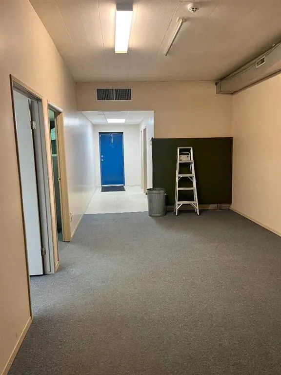 5012 50 ave.
