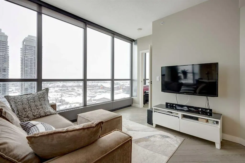 225 11 Avenue SE, #2305