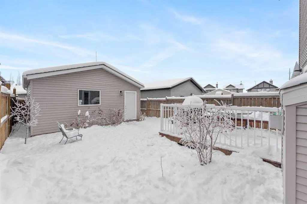 195 Cranberry Close SE