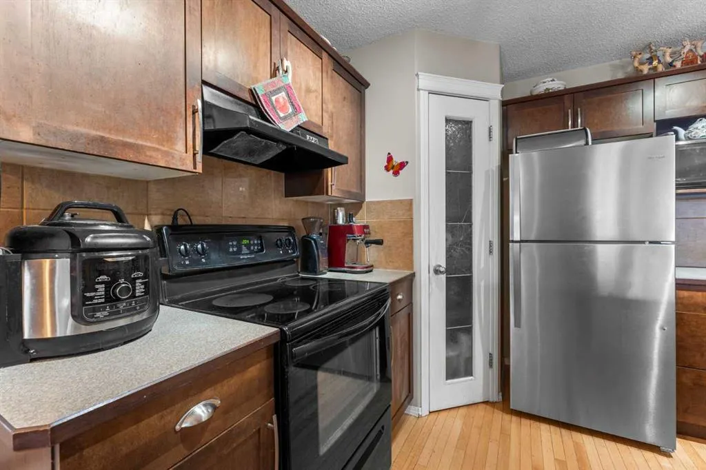 195 Cranberry Close SE