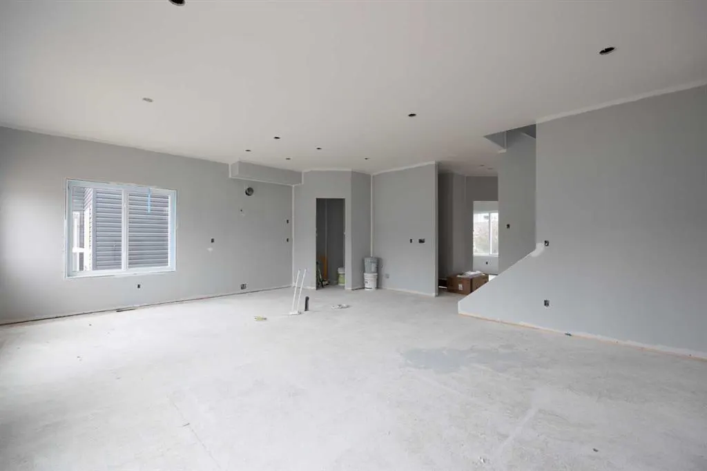 185 Dafoe Way