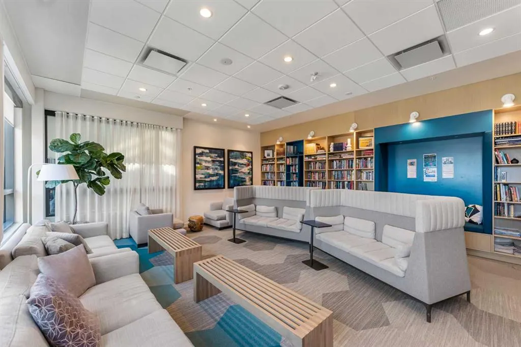 24 Mahogany Path SE, #307