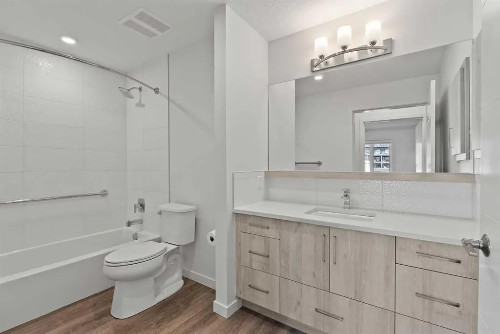 24 Mahogany Path SE, #307