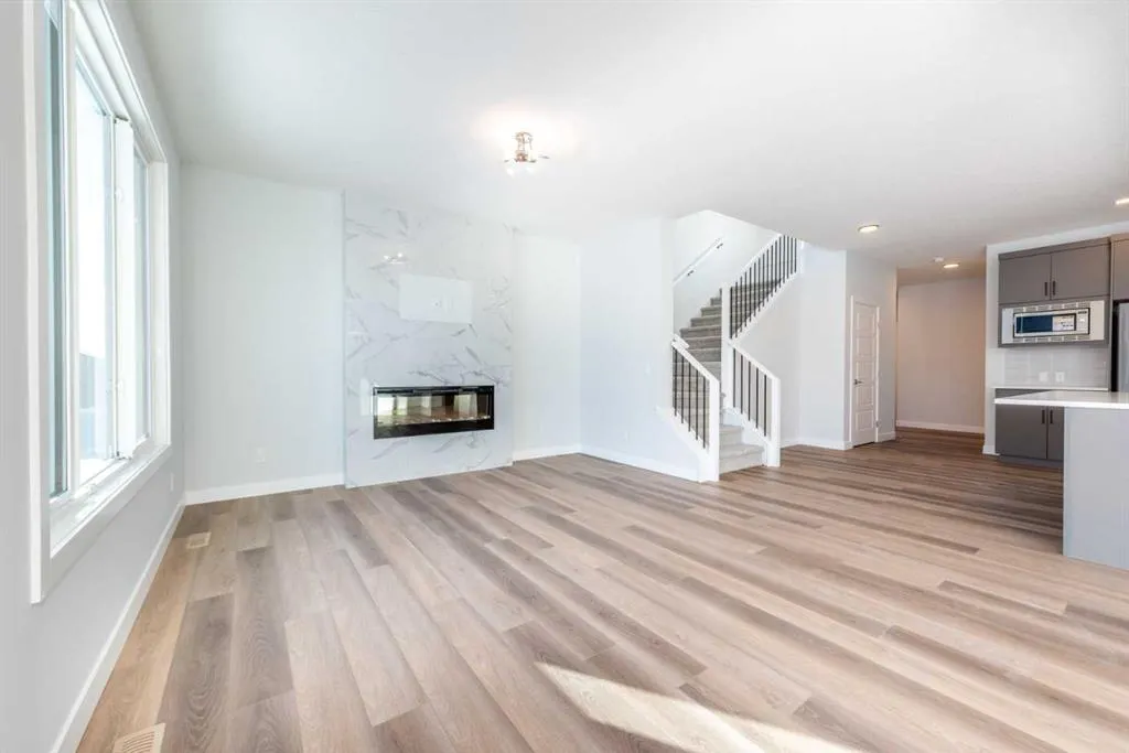 66 Legacy Reach Park SE