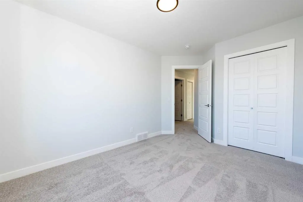 66 Legacy Reach Park SE