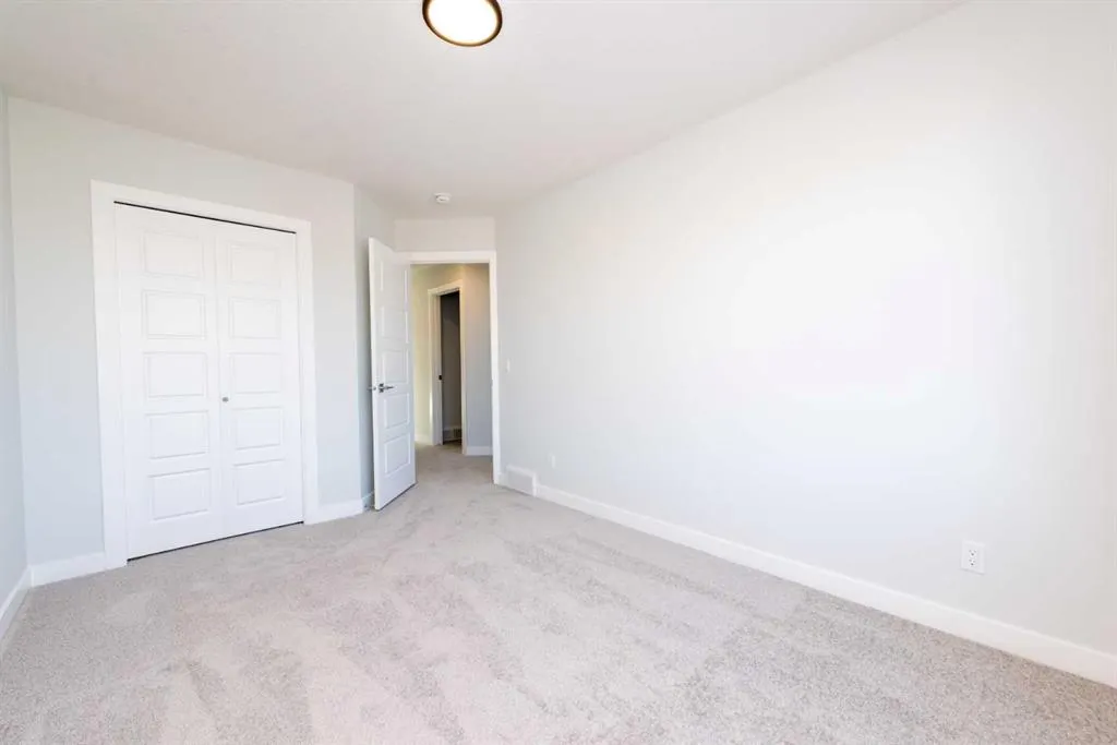 66 Legacy Reach Park SE