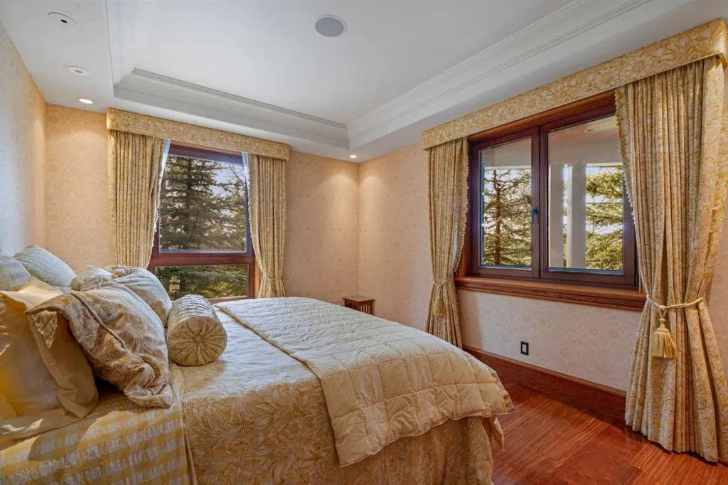 145 Silvertip Ridge