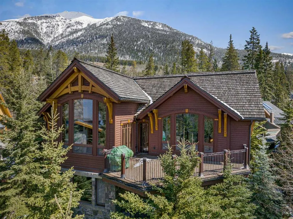 145 Silvertip Ridge
