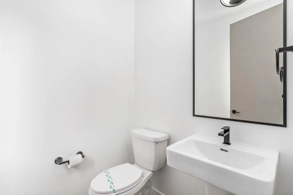 2220 26 Avenue SW, #5