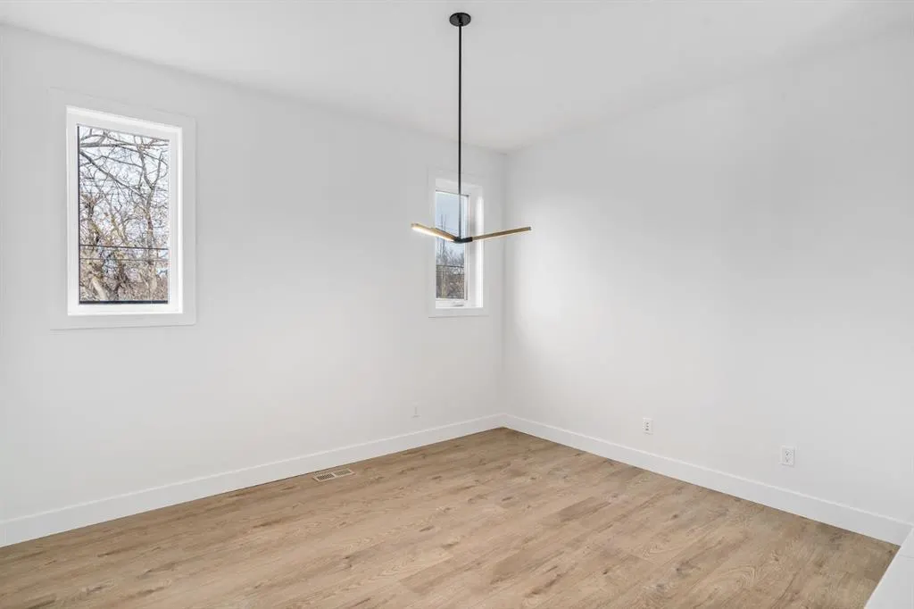 2220 26 Avenue SW, #5