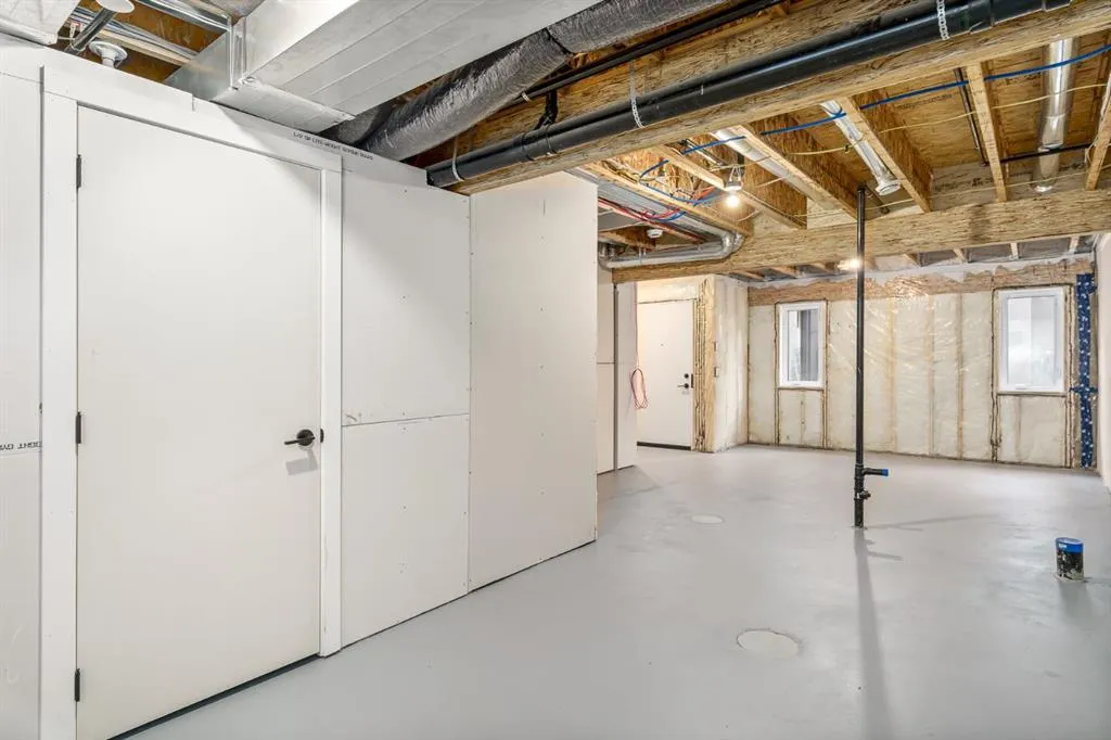 2220 26 Avenue SW, #5