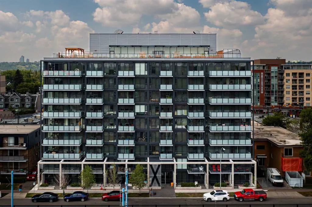 327 9A Street NW, #403