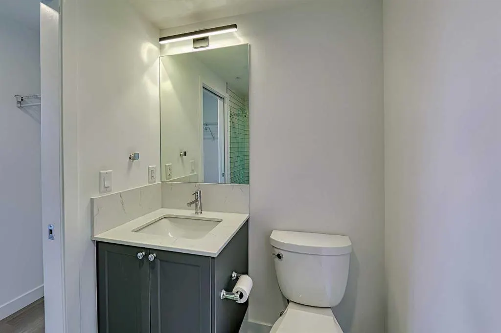327 9A Street NW, #403