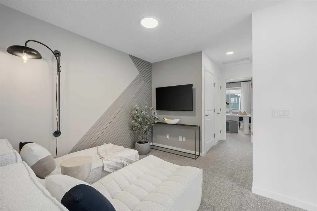536 Legacy Circle SE