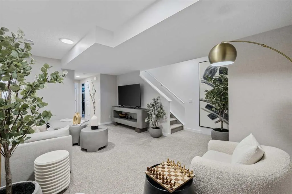 536 Legacy Circle SE