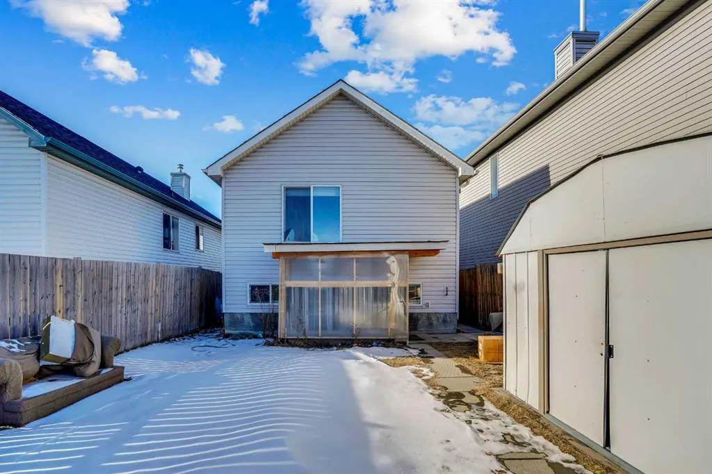 54 Taracove Road NE