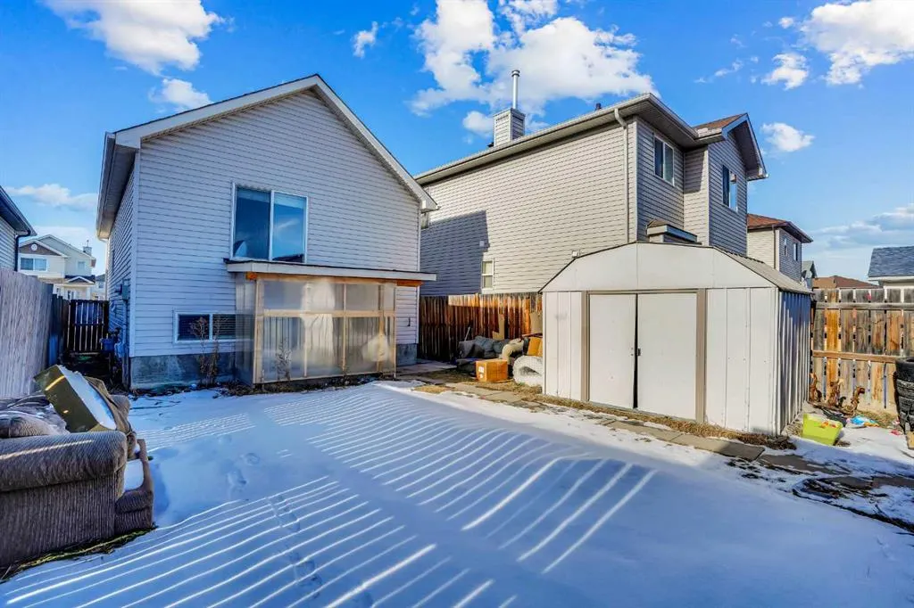 54 Taracove Road NE